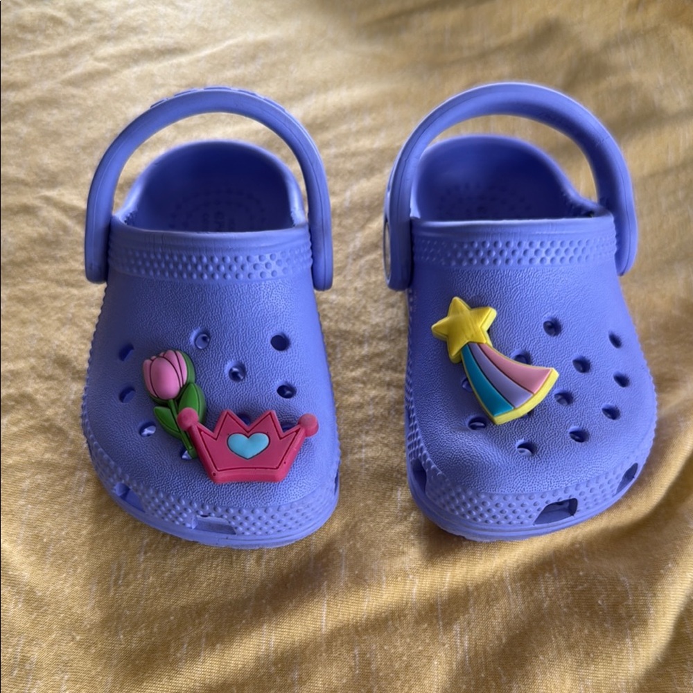 CROCS Purple Sandals with Ventilation and Comfort